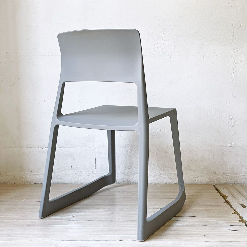ヴィトラ Vitra ティプトン Tipton ダイニングチェア スタッキングチェア チルト機能 ロッキングチェア グレーカラー B ★