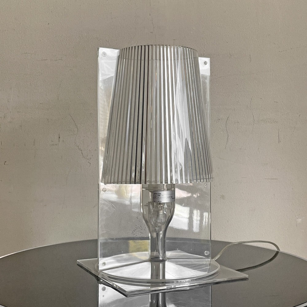 カルテル Kartell テイク TAKE テーブルランプ ポリカーボネート製 ブルー フェルチョ・ラヴィアーニ Ferruccio Laviani イタリア ■