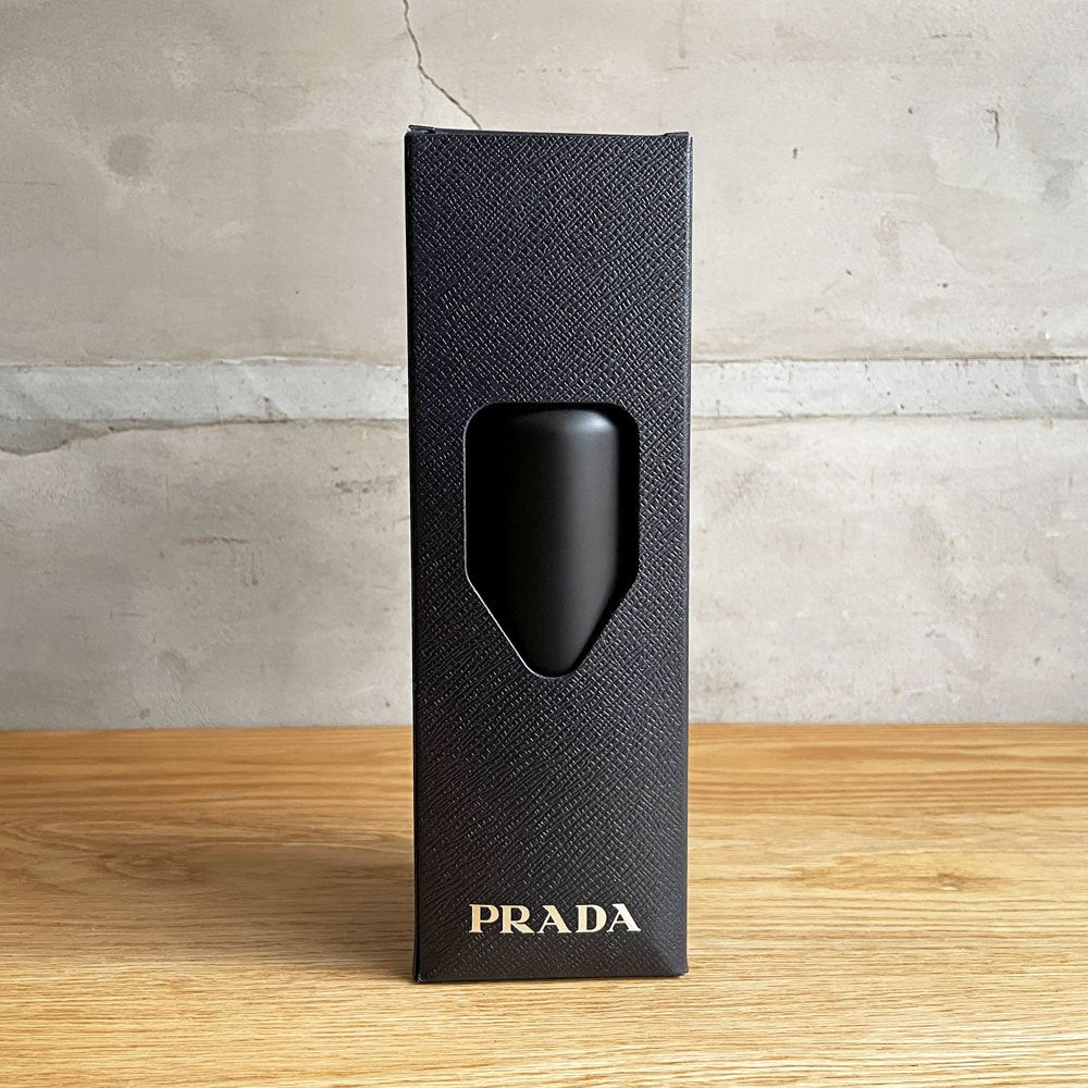 プラダ PRADA ウォーターボトル BOTTIGLIA TERMICA 500ml 水筒 タンブラー 黒 未使用 新品 ブラック×ブラック ギャランティーカード・説明書付 ♪
