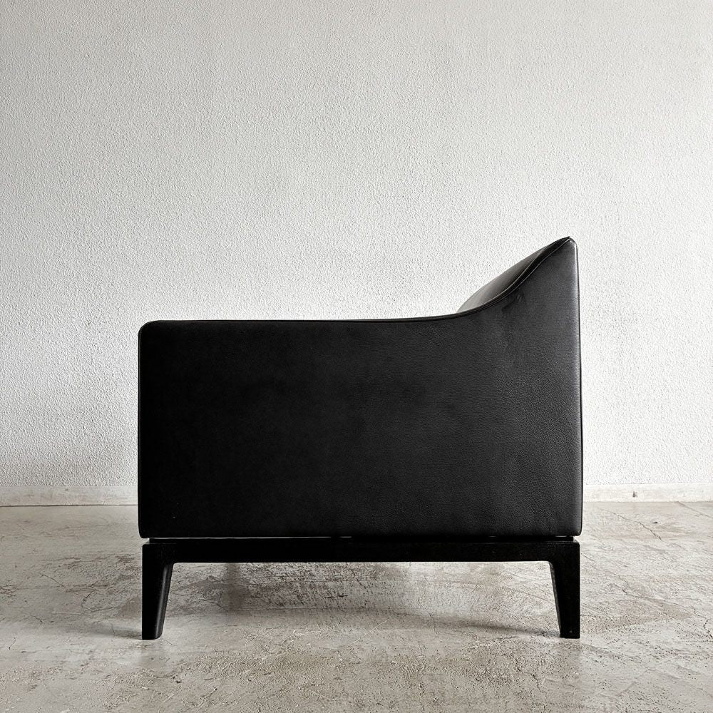 タイム＆スタイル TIME & STYLE エドワード Edward seamless sofa シームレスソファ 1人掛け ラウンジチェア 本革 ブラックレザー タモ材 廃番 A 〓