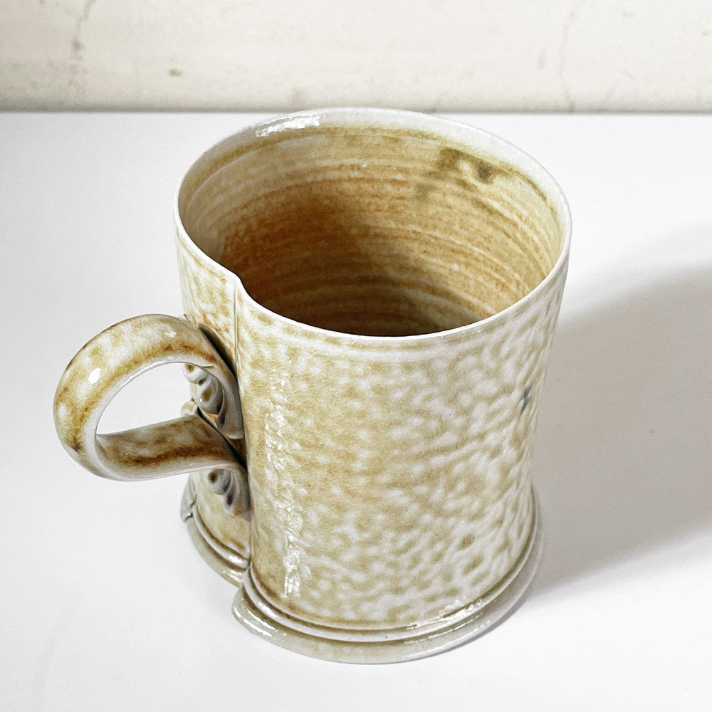 スティーブ・ハリソン Steve Harrison マグカップ ベージュ系 ソルトグレーズ ARTS&SCIENCE取扱 2015年 希少 現代作家 ■