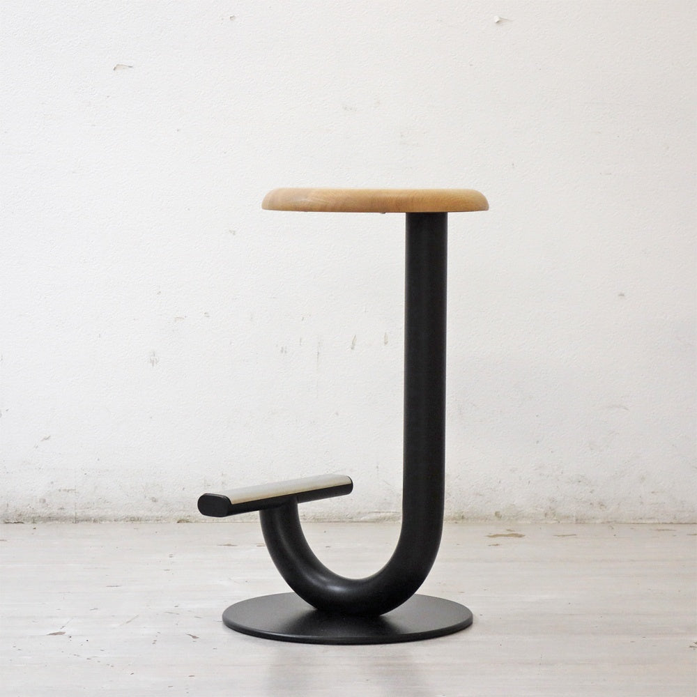 デサルト DESALTO ストロング STRONG カウンタースツール ミディアム ユージェニー・キトレ Eugeni Quitlet Cassina取扱  A ●