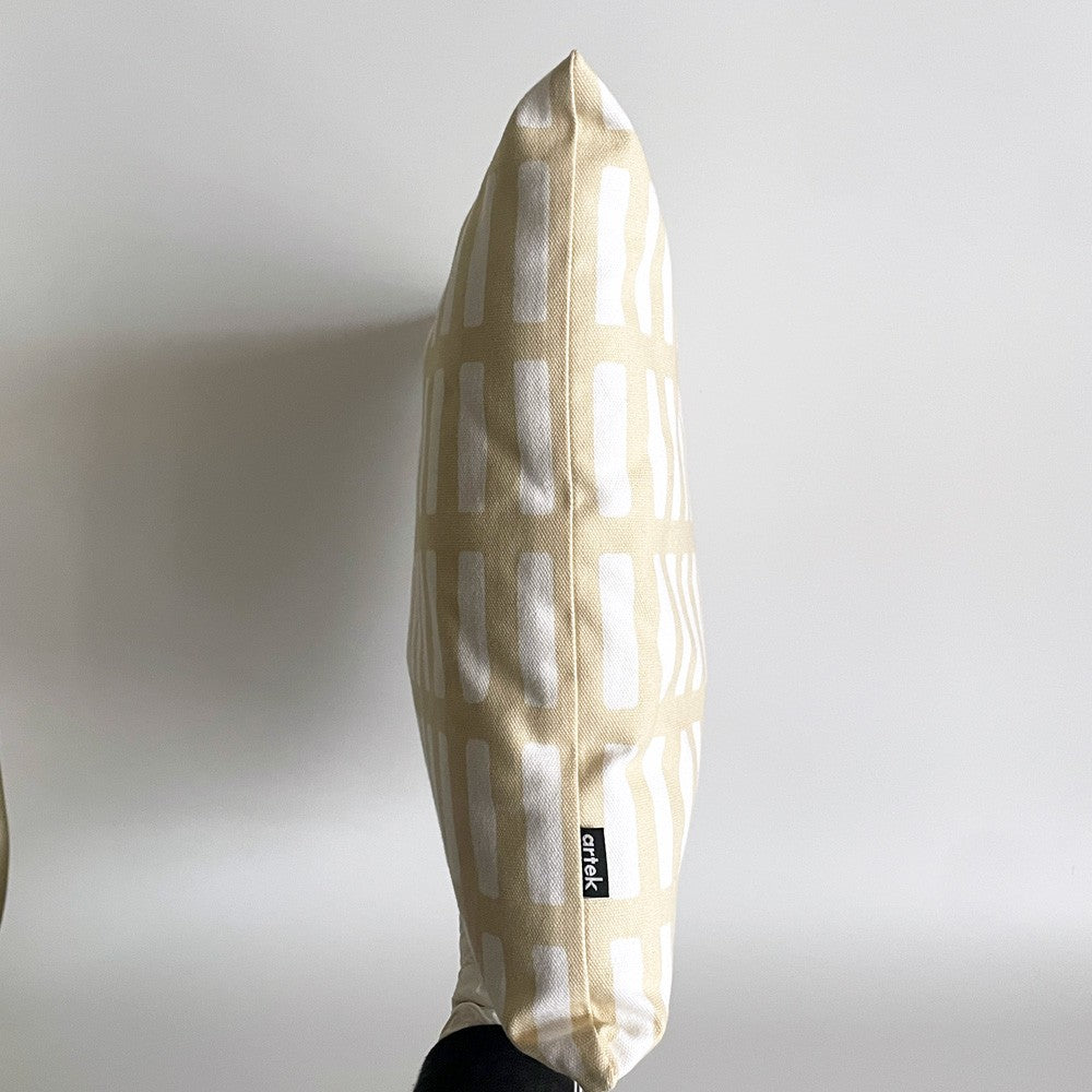 アルテック artek シエナ クッションカバー Siena Cushion Cover サンド × ホワイト インナークッション付 W40×D40 北欧雑貨 デンマーク ■