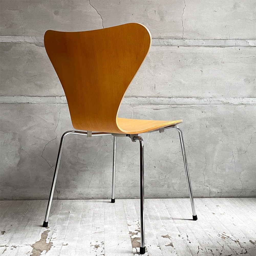 フリッツハンセン Fritz Hansen 3107 セブンチェア ビーチ材 ナチュラル ラッカー仕上げ アルネ・ヤコブセン スタッキング デンマーク 北欧家具 B ♪