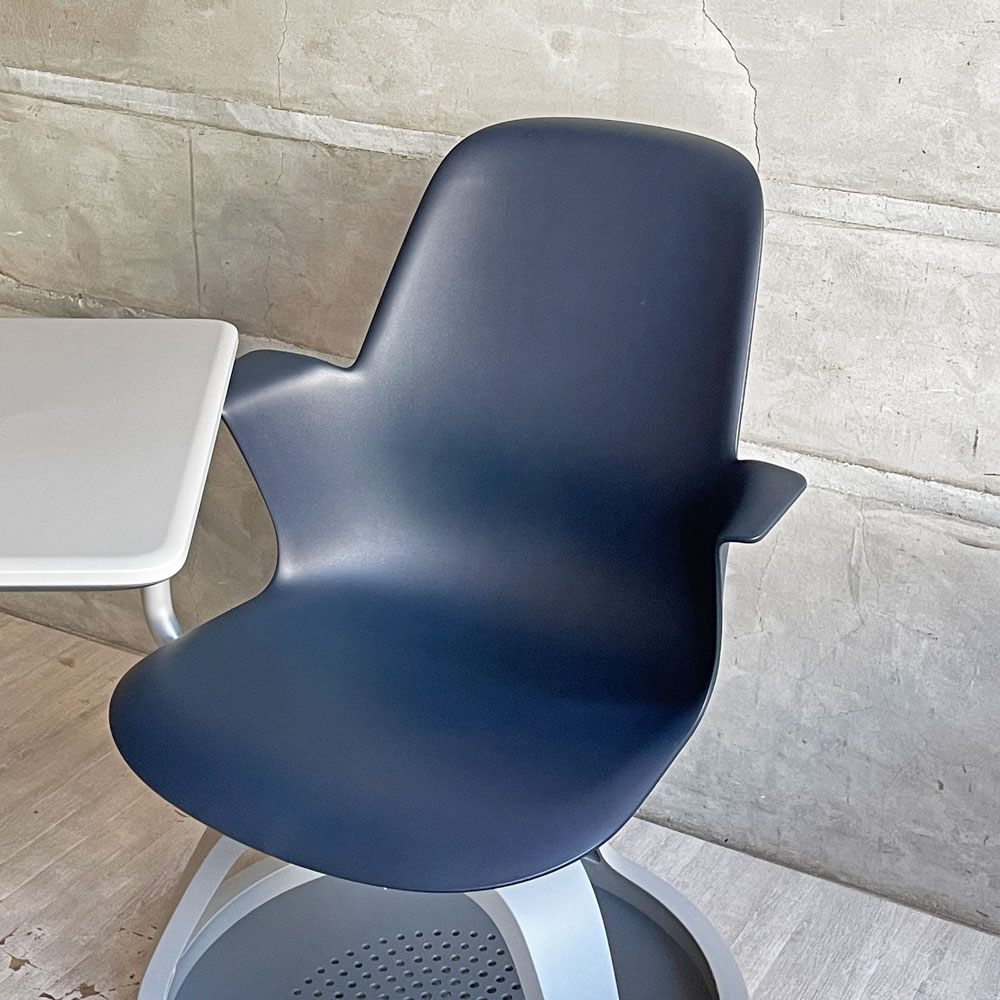 スチールケース Steelcase ノード Node オフィスチェア サイドテーブル付 ♪
