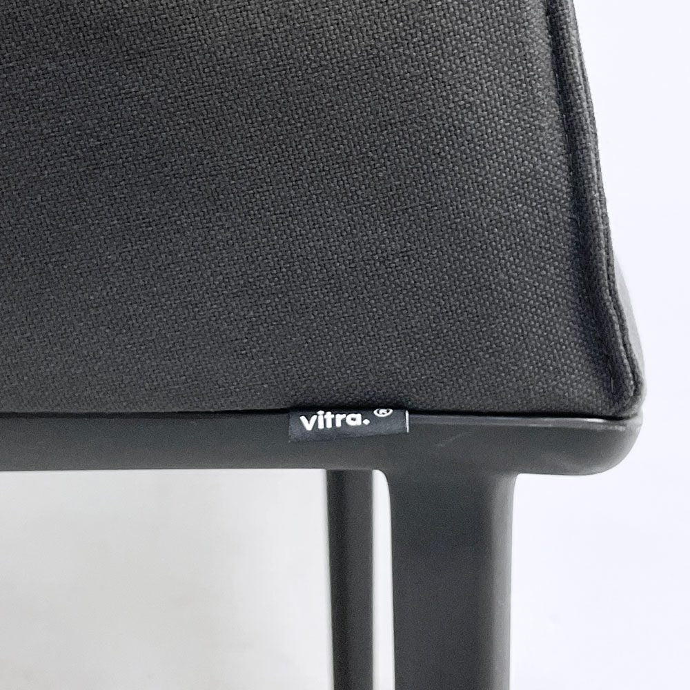 ヴィトラ Vitra ソフトシェル SOFTSHELL アームチェア 4レッグベース ロナン＆エルワン・ブルレック ダークグレー 定価111,100円 ●