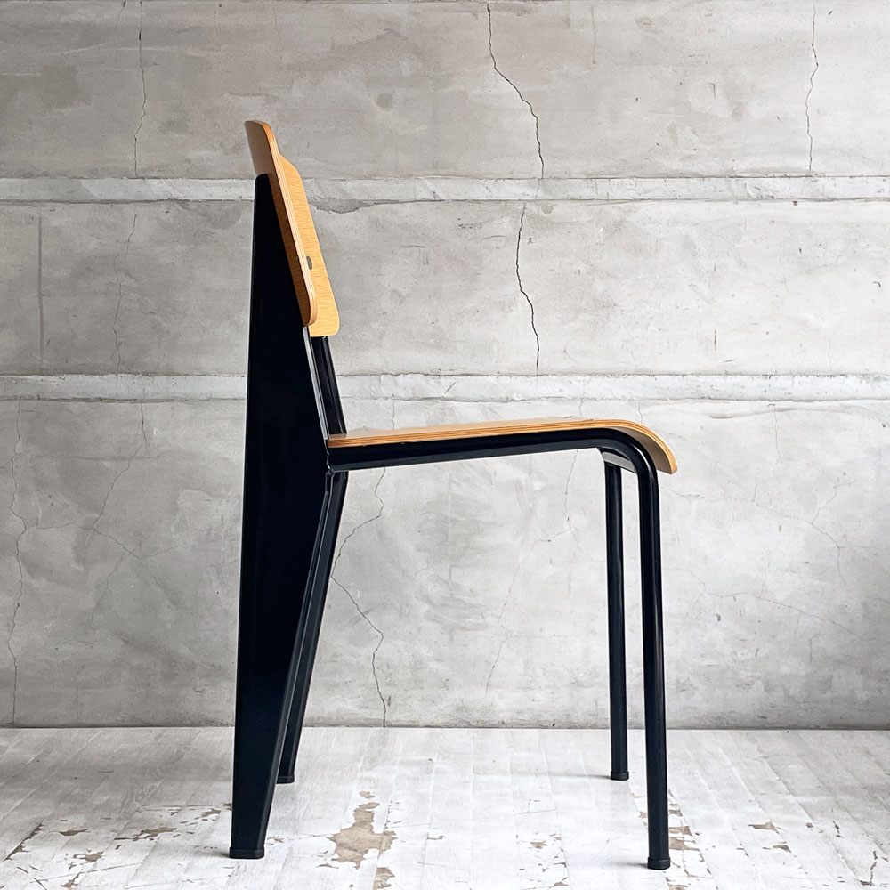 ヴィトラ vitra スタンダードチェア Standard chair ナチュラルオーク×ディープブラック ジャン・プルーヴェ Jean Prouve 名作椅子 定価138,600円 ♪