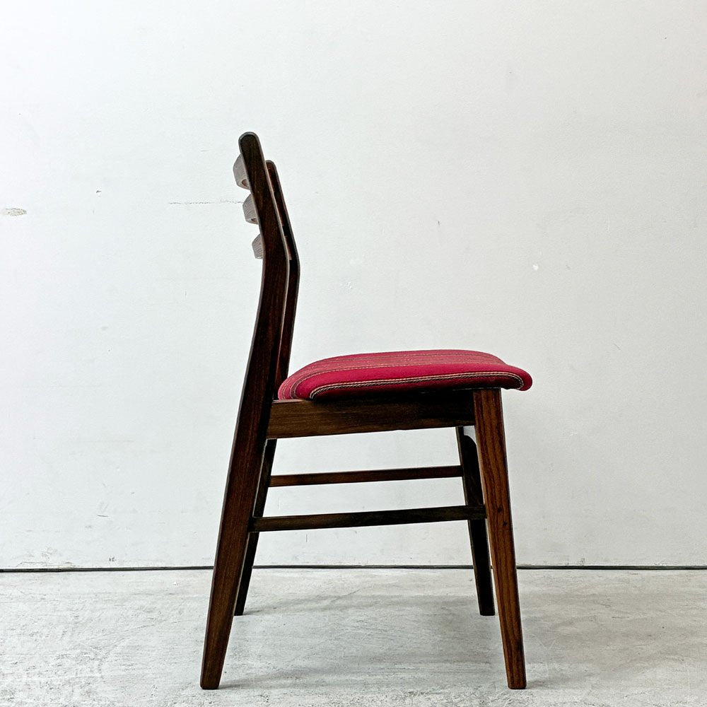 北欧ビンテージ Scandinabian Vintage チーク材 ダイニングチェア ラダーバック レッド系 ストライプ柄 北欧家具  ●