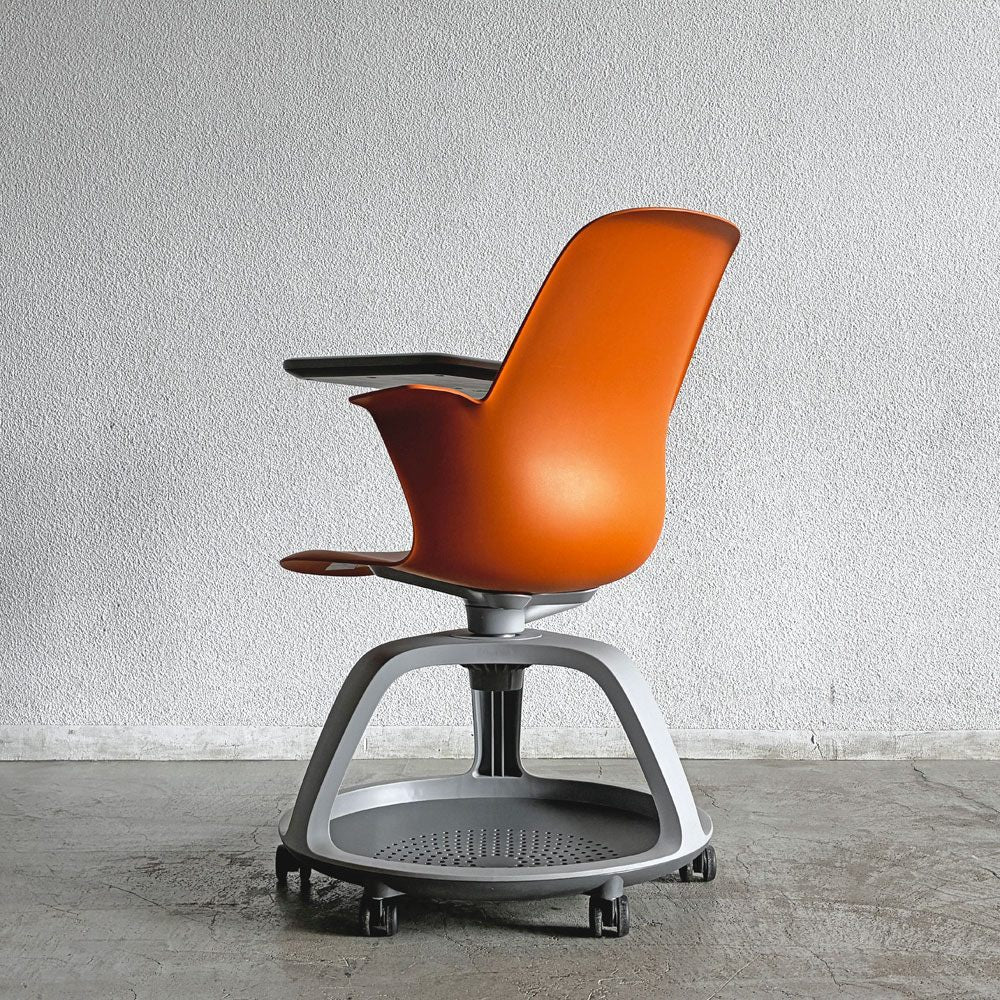 スチールケース Steelcase ノード node ミーティングチェア オフィスチェア シトロン 可動式サイドテーブル＆キャスター付 A 〓