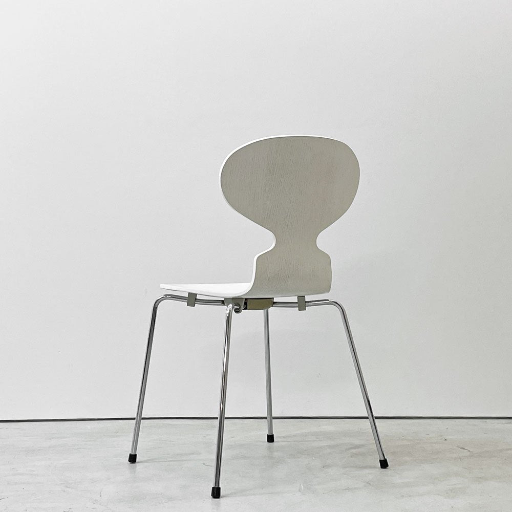フリッツハンセン Fritz Hansen アントチェア アリンコチェア 4本脚 カラードアッシュ ホワイト アルネ・ヤコブセン デンマーク 北欧家具 ●