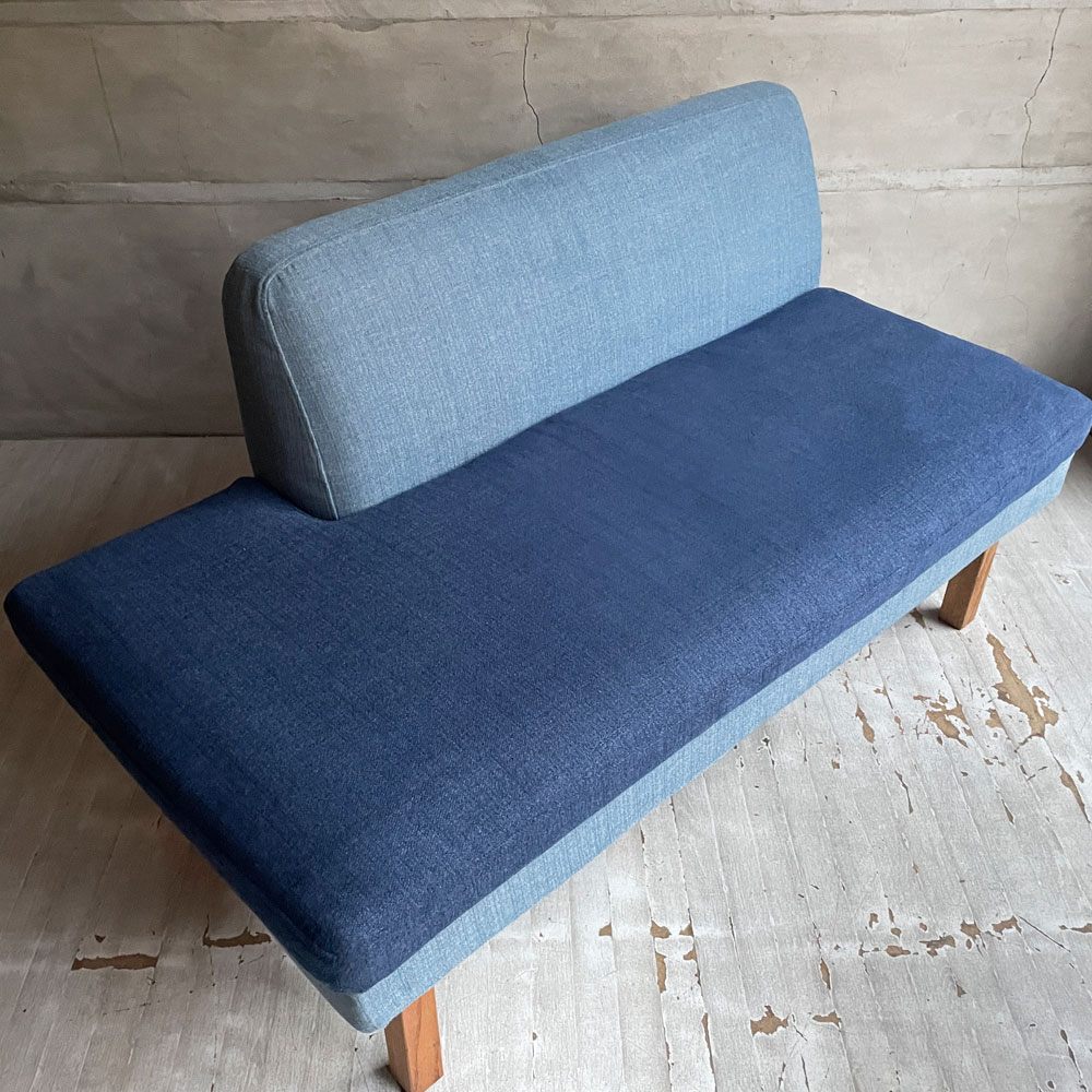 モモナチュラル Momo natural アルネ レイドバック ベンチ ARNE LAID-BACK BENCH ハーフバック 2Pソファ 2人掛け ブルー×ネイビー 替えカバー（グレー）付き ♪
