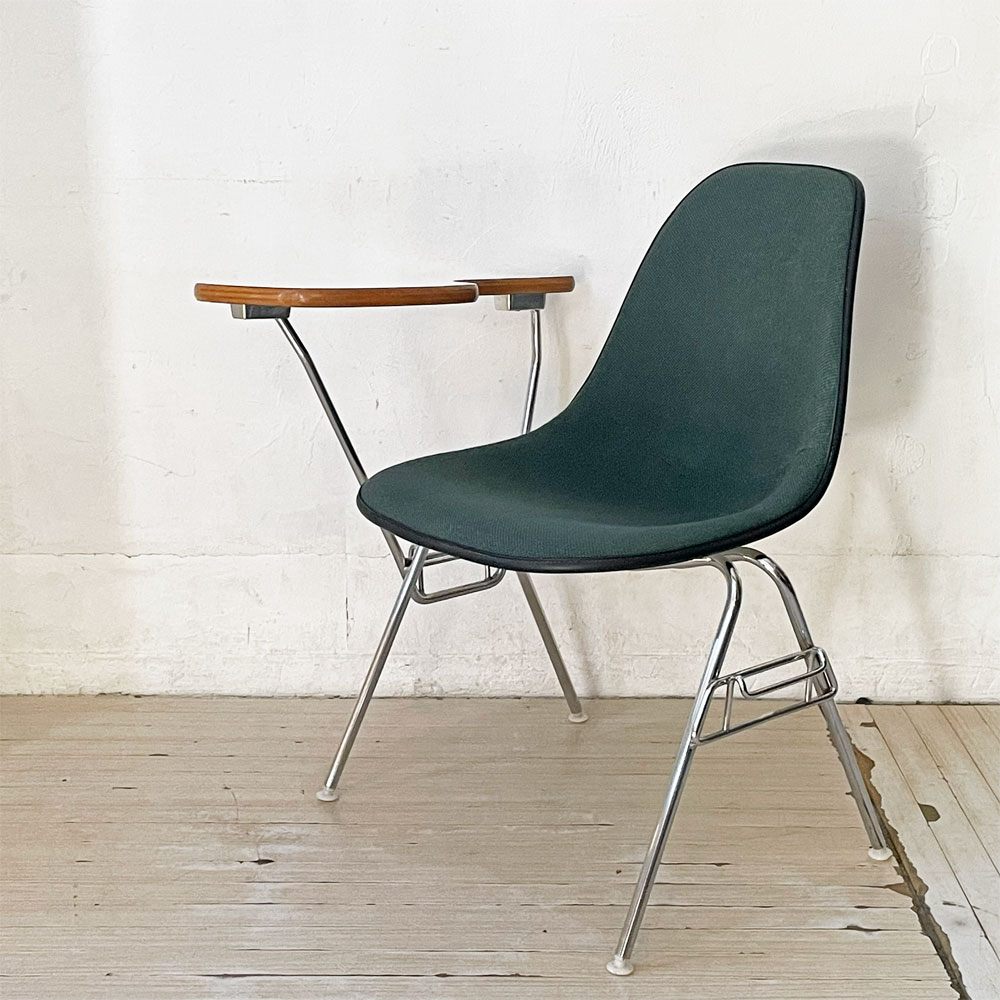 ハーマンミラー Herman Miller サイドシェルチェア セカンド 2nd ビンテージ アプホルスター スクールベース スタッキングベース 肘掛けテーブル付 イームズ ミッドセンチュリー E ★
