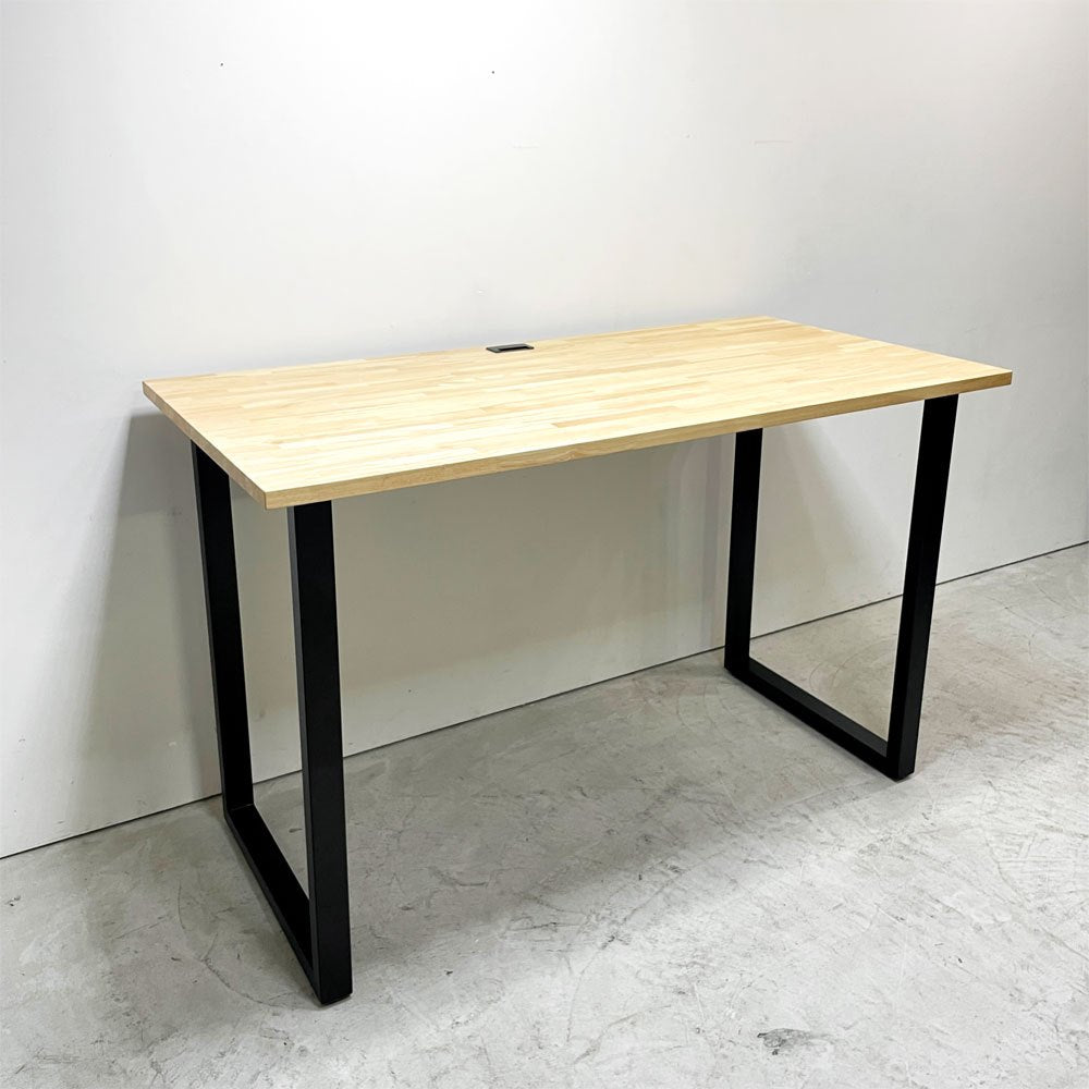 かなでもの KANADEMONO ザ・テーブル THE TABLE スタンディングデスク 160×80cm ラバーウッド天板 スクエアレッグ 配線孔キャップ付き 合計定価 ￥70,500- ●