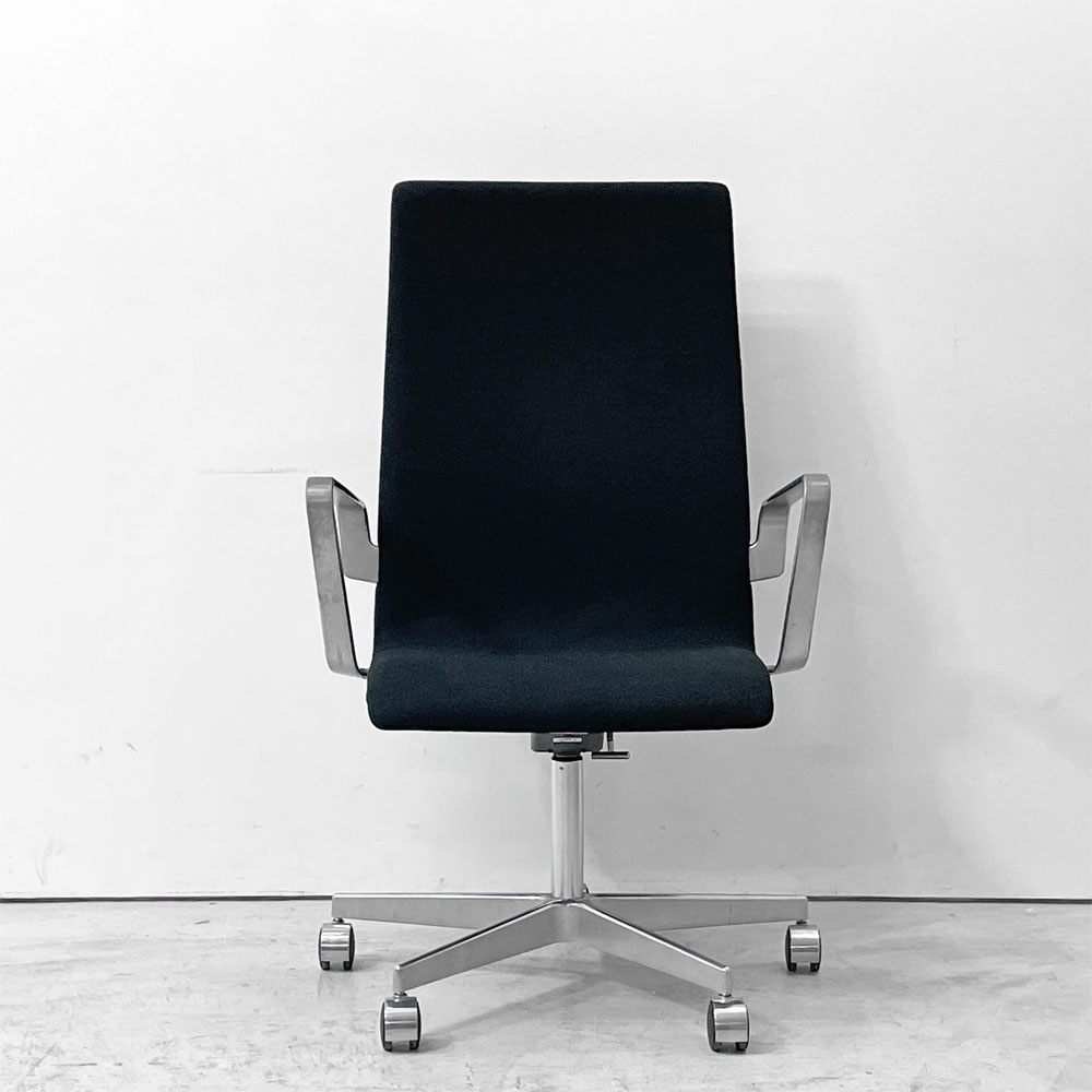 フリッツハンセン Fritz Hansen オックスフォード OXFORD チェア アームチェア ハイバック キャスター 昇降機能 ブラック アルネ・ヤコブセン 2008年製 ●
