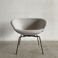 フリッツハンセン Fritz Hansen ポットチェア 3318 POT ラウンジチェア ファブリック クリスチャンハウン ベージュ ブラウンブロンズレッグ アルネ・ヤコブセン デンマーク 定価￥297,880- 展示品 〓