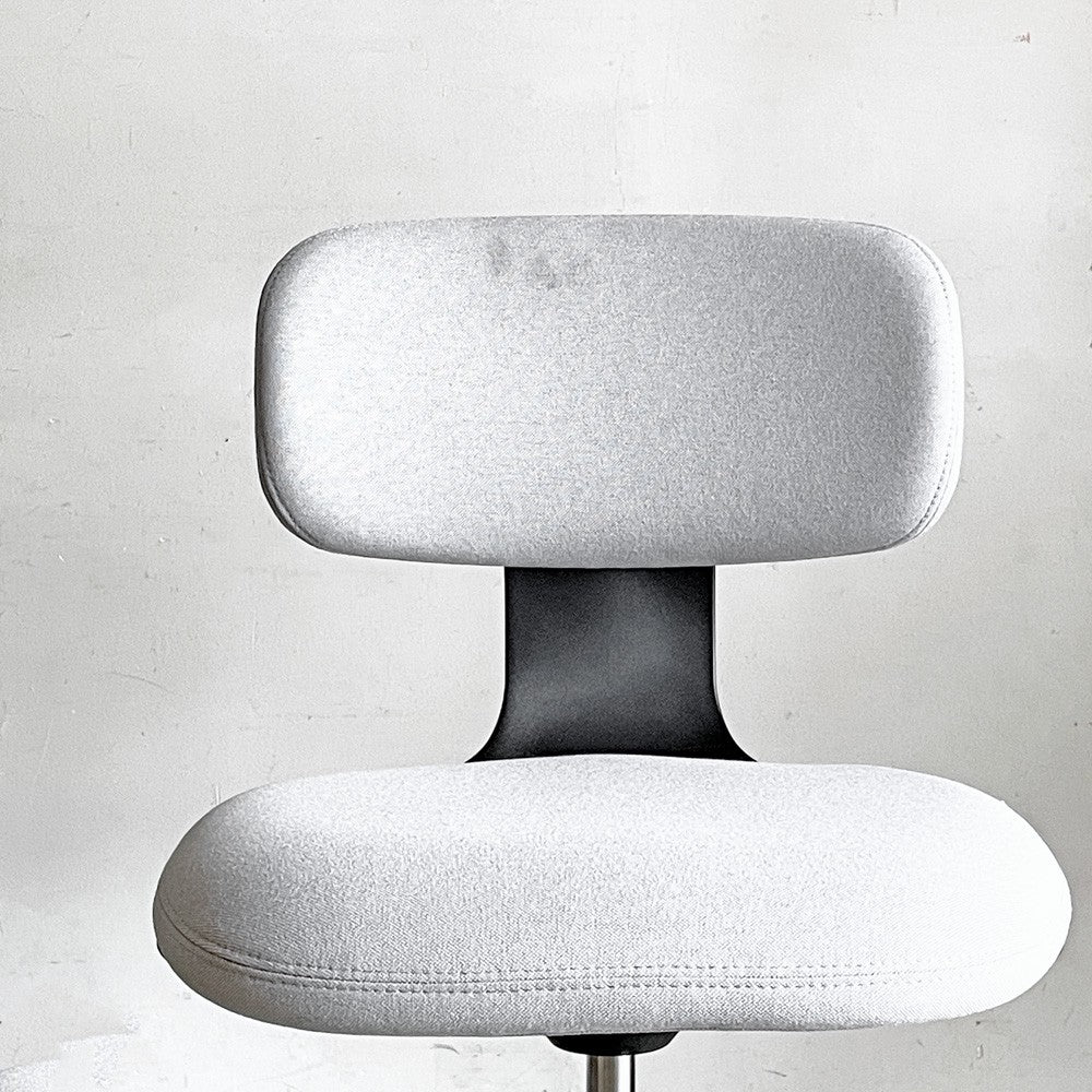 ヴィトラ vitra ルーキー Rookie デスクチェア キャスターチェア コンスタンチン・グルチッチ グレー系ファブリック 定価￥66,000- ■