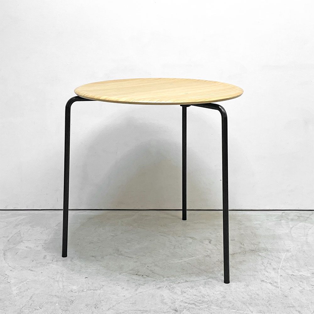 エンゲルブレヒト Engelbrechts ケヴィ KEVI 2010 ダイニングテーブル オーク材 プライウッド カフェテーブル 70cm 未使用品 B ●