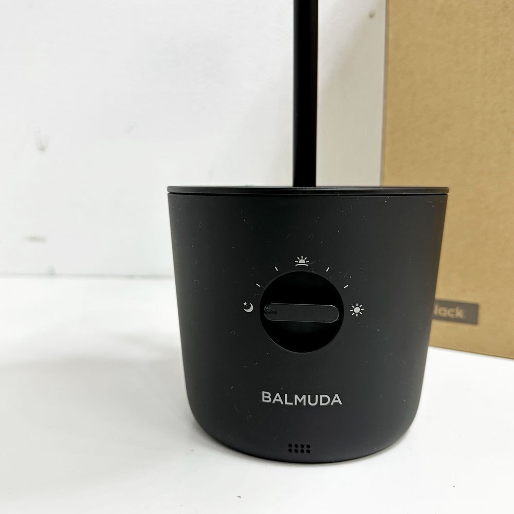 バルミューダ BALMUDA ザ・ライト The Light L01A 太陽光LED デスクライト デザイン家電 未使用品 ●