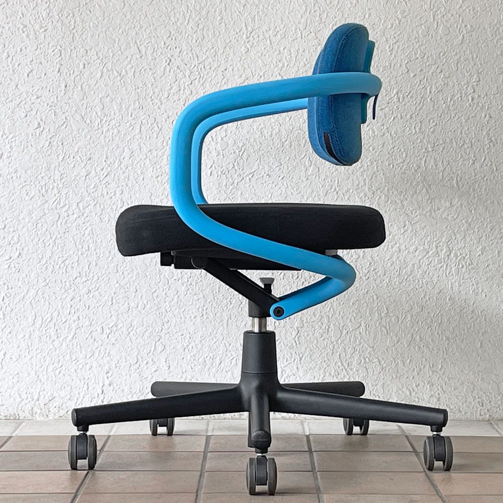 ヴィトラ Vitra オールスター Allstar オフィスチェア デスクチェア ブルー×ブラック コンスタンチン・グルチッチ 定価163,900円 ◇