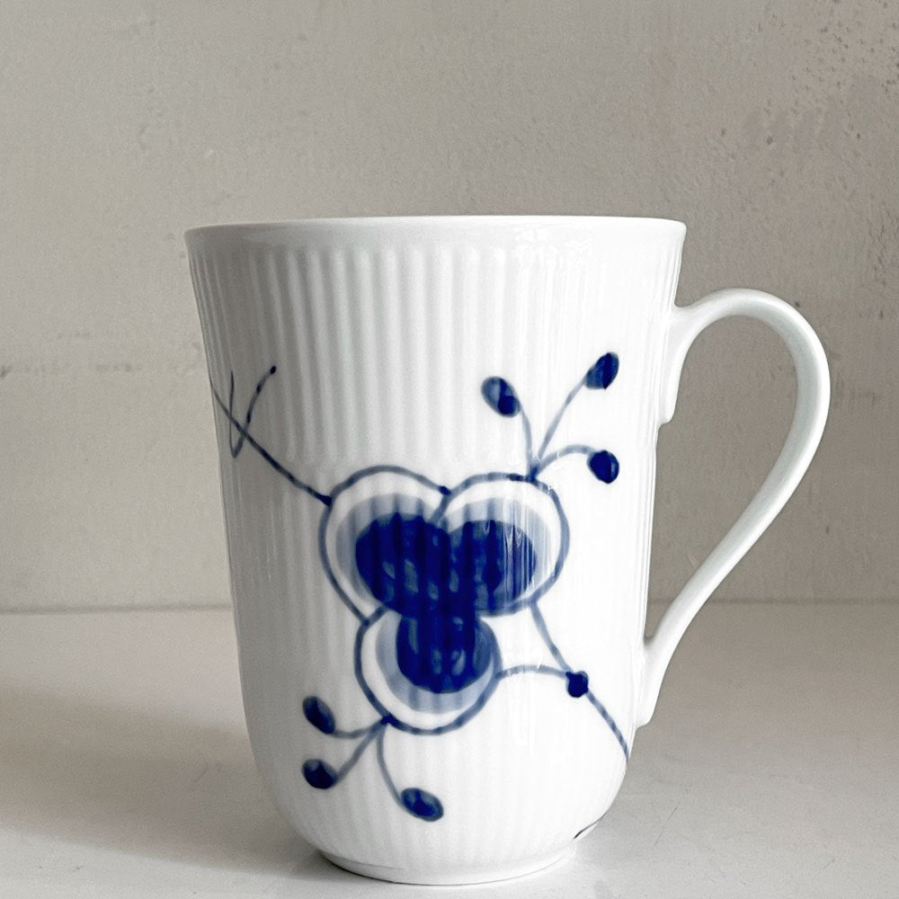 ロイヤルコペンハーゲン ROYAL COPENHAGEN ブルーフルーテッド メガ Blue Fluted Mega マグ マグカップ 北欧 デンマーク B■