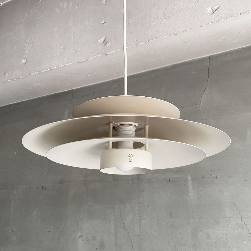 ホーン HORN 4レイヤードシェード ペンダントライト デンマーク ナチュラル ホワイト 北欧照明 廃番 Φ45cm ヤマギワ取扱い ♪