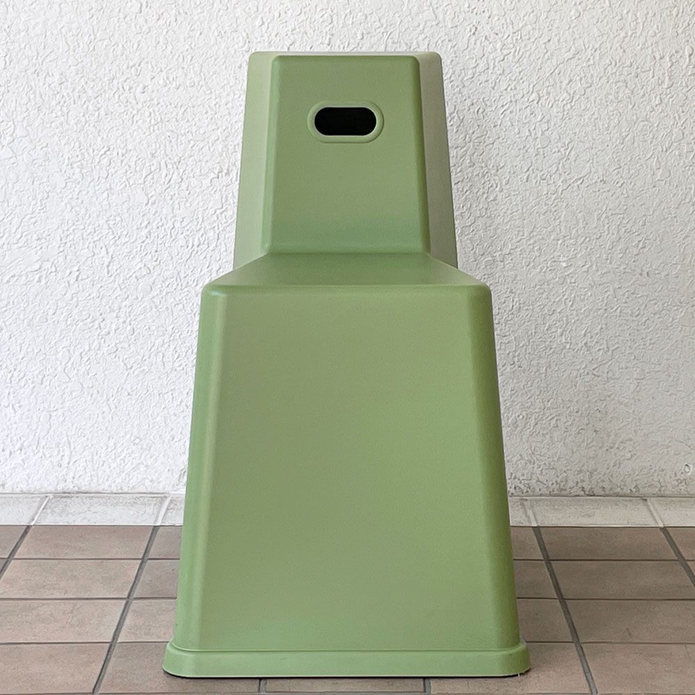 ヴィトラ vitra スツール ツール STOOL TOOL コンスタンチン・グルチッチ スタッキング インダストリアルグリーン スイス 定価48,400円 ◇