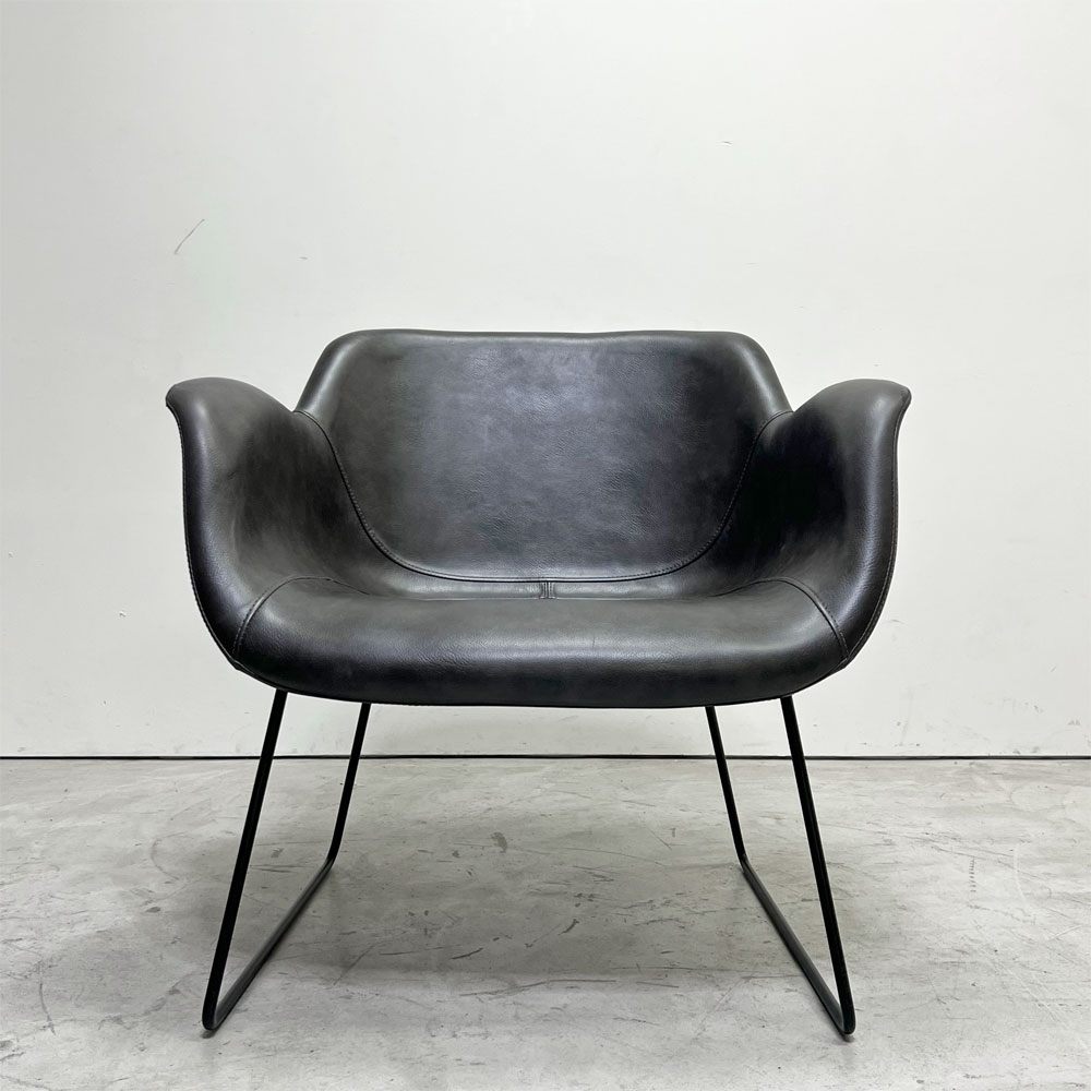 アデペシュ adepeche パニッシュ シェルチェア PUNISH shell chair アームチェア  PUレザー 合皮 スチール インダストリアル ●