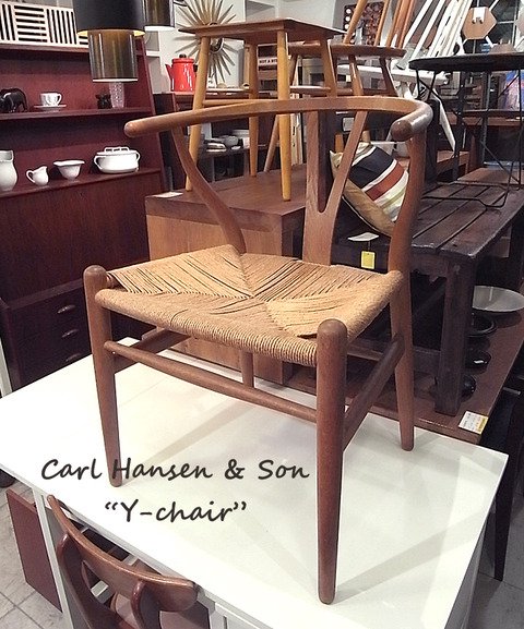 ●　Carl Hansen & Son 　カールハンセン＆サン　 "Y-chair"