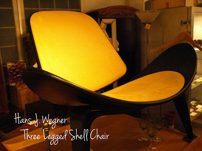 カール・ハンセン＆サン / Carl Hansen & Son ◇ Three-legged Shell Chair  『 CH07 』