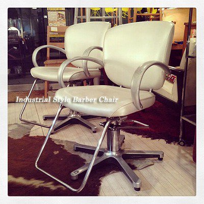 ☆ Industrial Style  Barber Chair / インダストリアルスタイル　バーバーチェア　美容師椅子　美容院の椅子