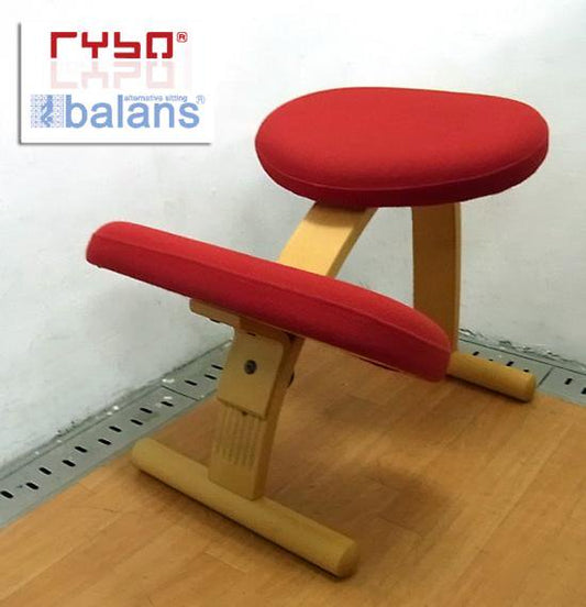 Norway Rybo （ リボ社 ）  ◇ バランスチェア 『 Balans EASY （ バランスイージー ） 』 可愛らしいレッドカラー！