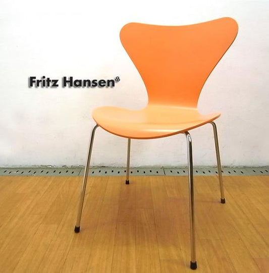フリッツハンセン ◇ Fritz Hansen  90's 廃盤希少カラー！  『 SEVEN CHAIR / セブンチェア （ ピーチ／ラッカー ）』