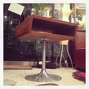 ☆ Mid Century Design Walnut Side Table & TV Board / ミッドセンチュリーデザイン　ウォルナットサイドテーブル＆テレビボード