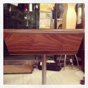 ☆ Mid Century Design Walnut Side Table & TV Board / ミッドセンチュリーデザイン　ウォルナットサイドテーブル＆テレビボード