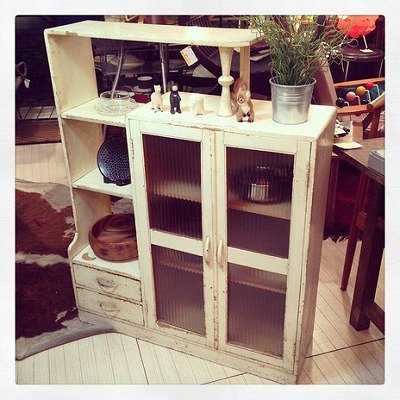 ☆ Vintage  Shabby White Paint Glass Cabinet / ビンテージシャビー　ホワイトペイント　ガラスキャビネット