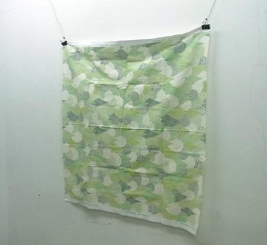 ●　点と線模様製作所/tentosen.shop　"MORI"ファブリック 107×107