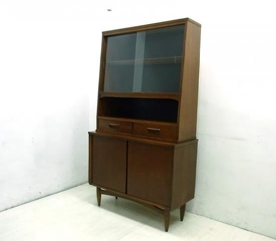●　US Vintage Furniture / US ビンテージファニチャー ビンテージカップボード mate取扱
