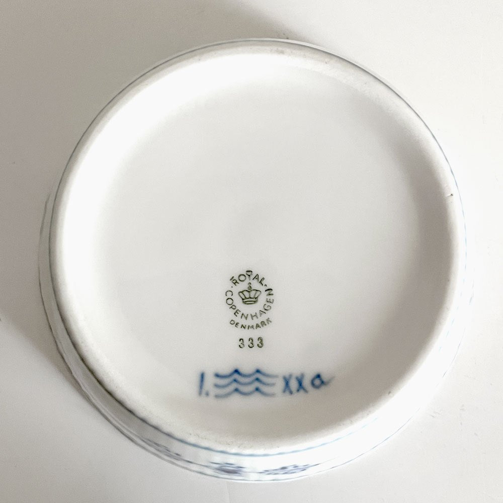 ロイヤルコペンハーゲン ROYAL COPENHAGEN ブルーフルーテッド Blue Fluted ジャパニーズ Japanese ラウンドディッシュ 平皿 丸皿 φ11cm デンマーク製 北欧 廃番 B ■
