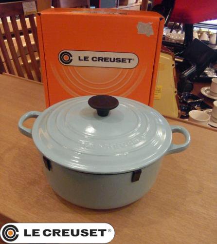 ■フランス LE CREUSET ルクルーゼ ココット・ロンド 20㎝　サテンブルー