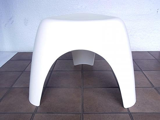 ◇Vitra ヴィトラ エレファントスツール　白　Design: 柳宗理