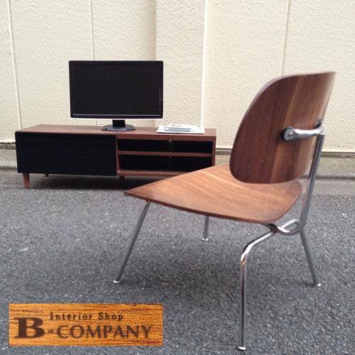 ◎”B-COMPANY(ビーカンパニー)”ウォルナットプリント シンプルモダンデザインAVボード ／  Walnut Print Simple Modern Design AV Board