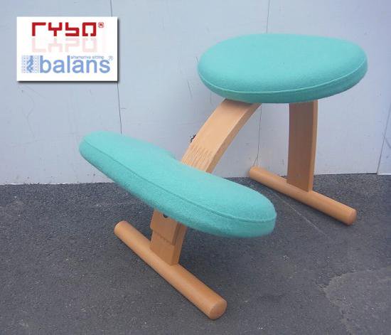 Norway Rybo （ リボ社 ） ★ バランスチェア 『 Balans EASY （ バランスイージー ） 』 ★ 爽やかなグリーンシート！