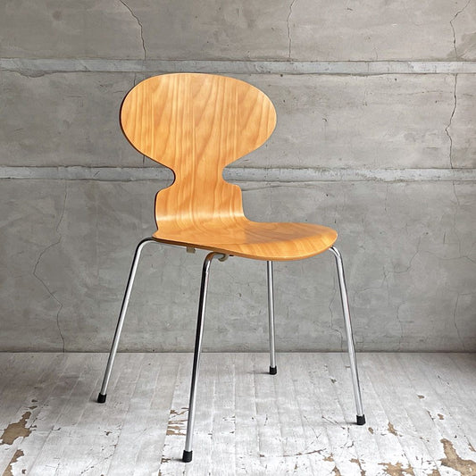フリッツハンセン Fritz Hansen 3101 アントチェア 4本脚 ナチュラルビーチ材 ラッカー仕上げ アルネ・ヤコブセン 北欧家具 C ♪