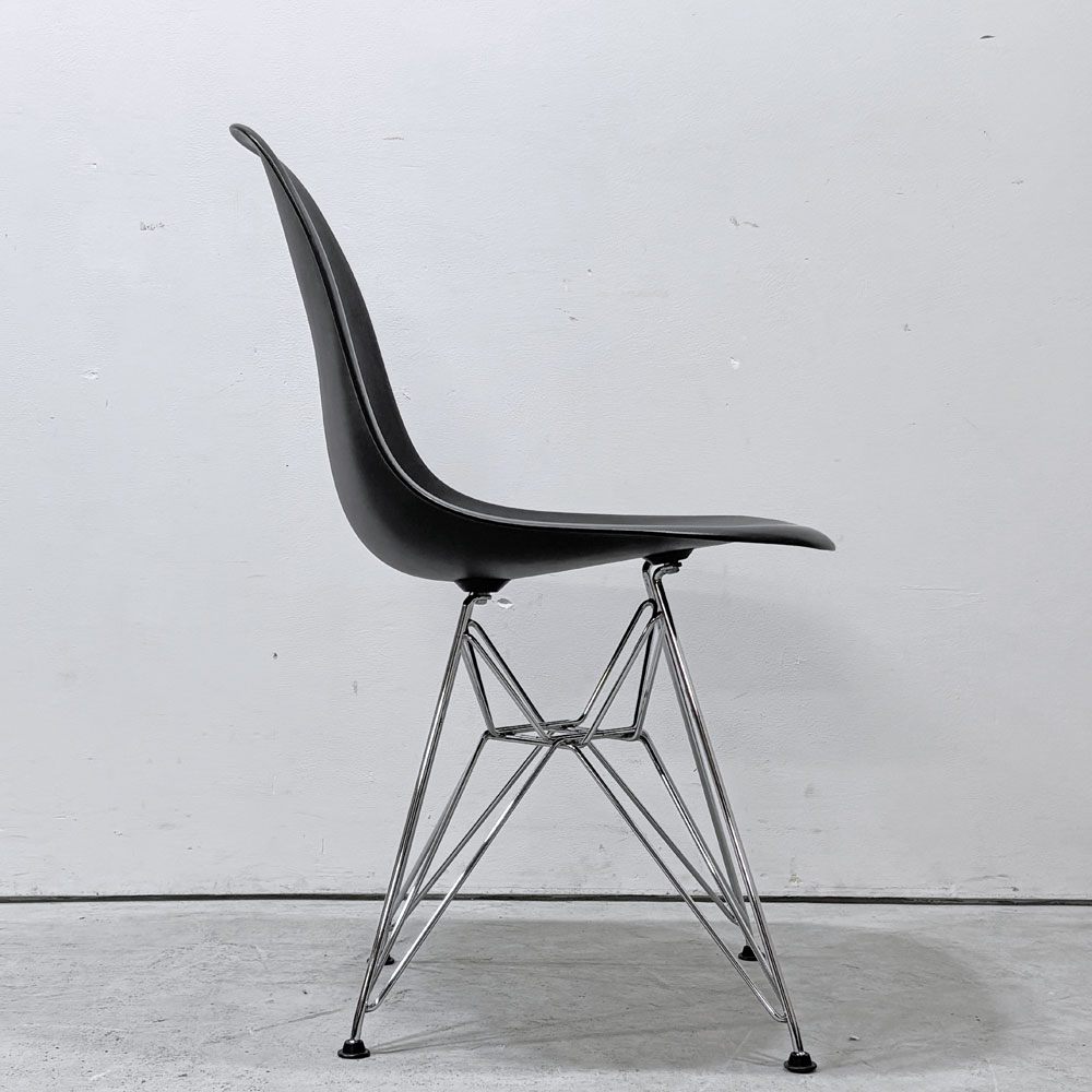 ヴィトラ vitra×ハーマンミラー HermanMiller Wネーム サイドシェルチェア ポリプロピレン ブラックカラー エッフェルベース C&Rイームズ ●