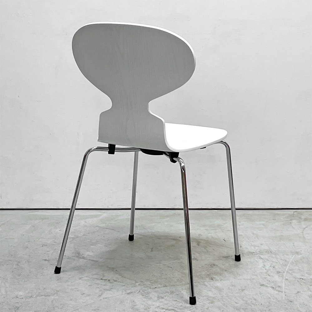 フリッツハンセン Fritz Hansen アントチェア 4本脚 カラード アッシュ ホワイト アルネ・ヤコブセン 北欧家具 ●