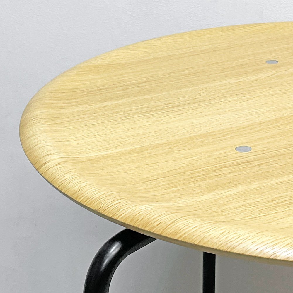 エンゲルブレヒト Engelbrechts ケヴィ KEVI 2010 ダイニングテーブル オーク材 プライウッド カフェテーブル 70cm 3本脚 ヨルゲン・ラスムッセン デンマーク 未使用品 B ●