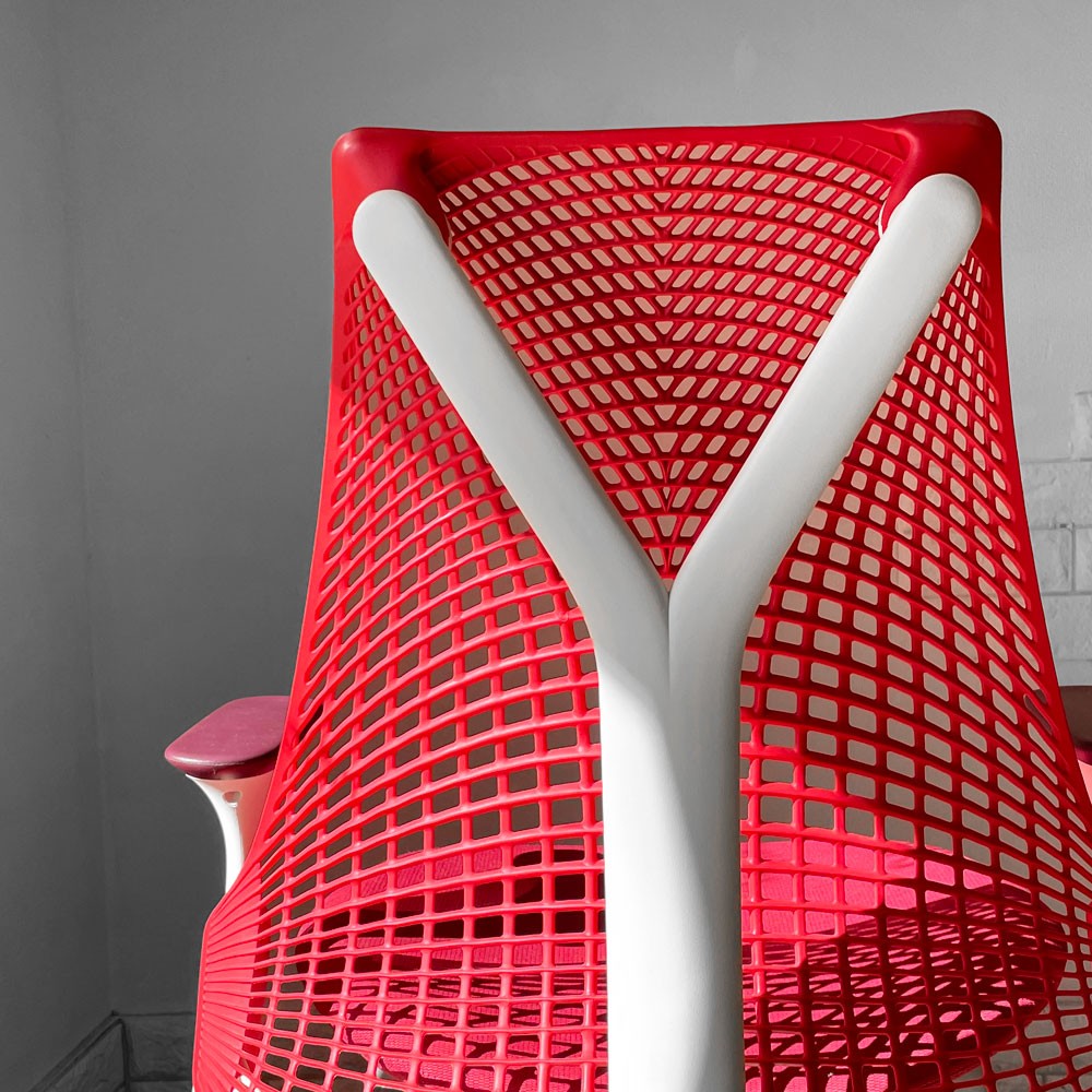 ハーマンミラー Herman Miller セイルチェア SAYL Chair デスクチェア 旧モデル イヴ・ベアール ホワイト × レッド 2012年製 モダンデザイン ◎
