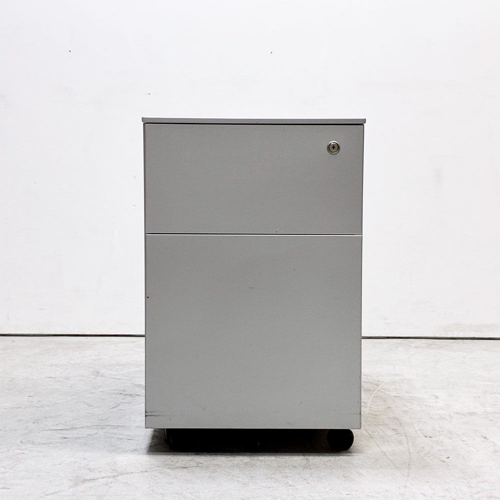 カッシーナ Cassina ixc. AFドロワー AF DRAWER デスクキャビネット ワゴン 鍵付属 キャスターロック機能付き イタリア A ●