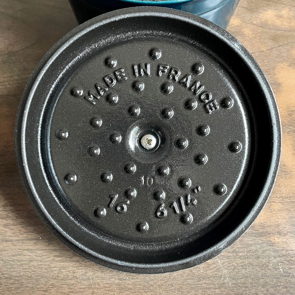 ストウブ STAUB ピコ ココット ラウンド 両手鍋 ラメール 16cm 鋳物 キャセロール ガス オーブン IH対応 フランス 把手付属 未使用品 ♪