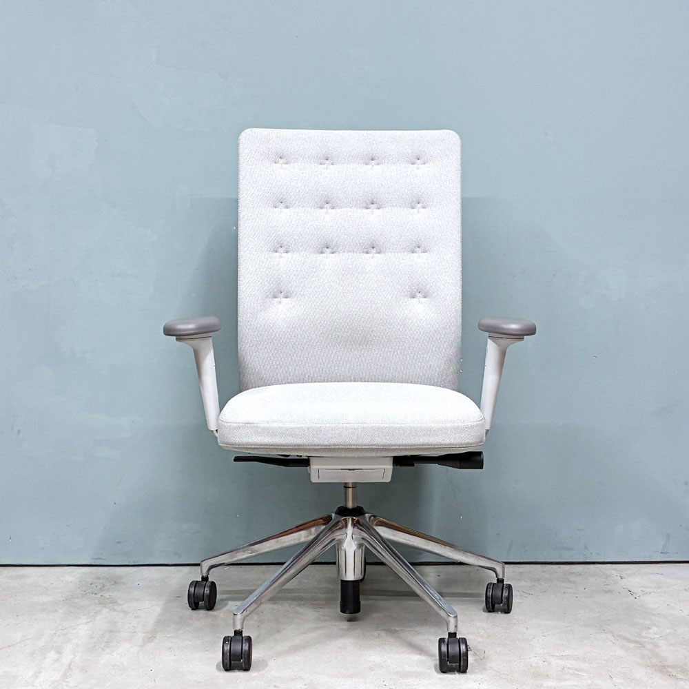 ヴィトラ vitra IDトリム ID Trim オフィスチェア デスクチェア ファブリックシート ライトグレー系 ハイバック 2Dアームレスト アントニオ・チッテリオ 参考定価￥209,000- ◎